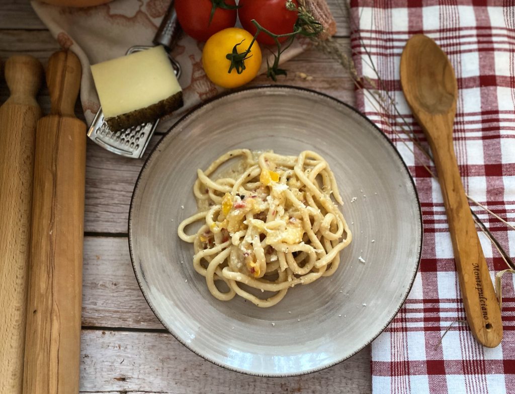 Toskana zu Hause: Handgerollte Pici con Pomodoro e Cacio e Pepe