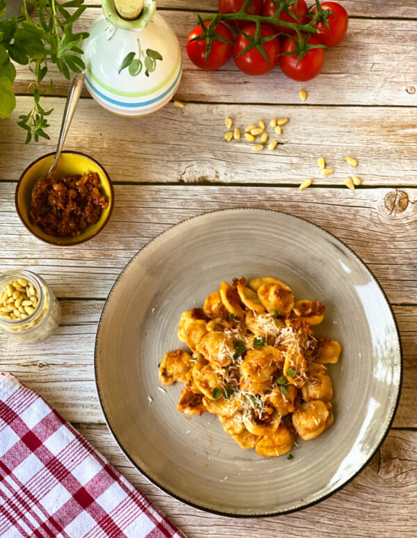 Orecchiette mit Pesto