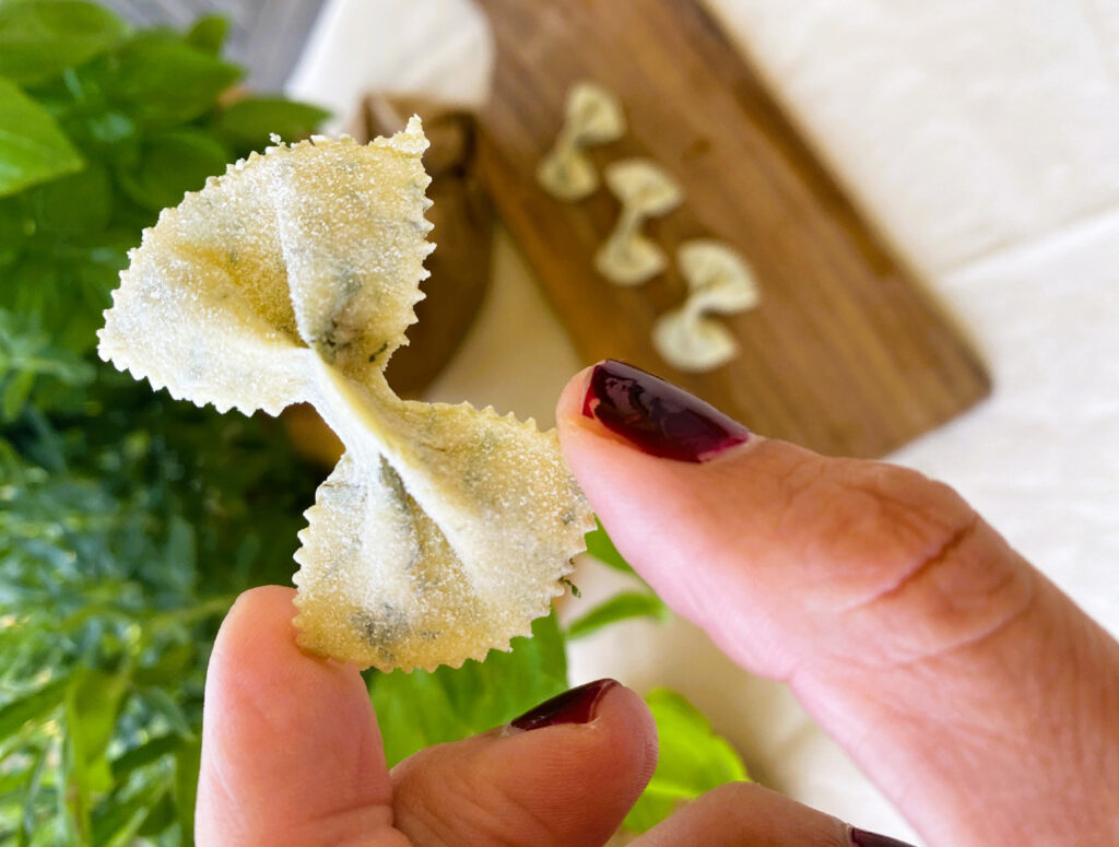 Farfalle basilico