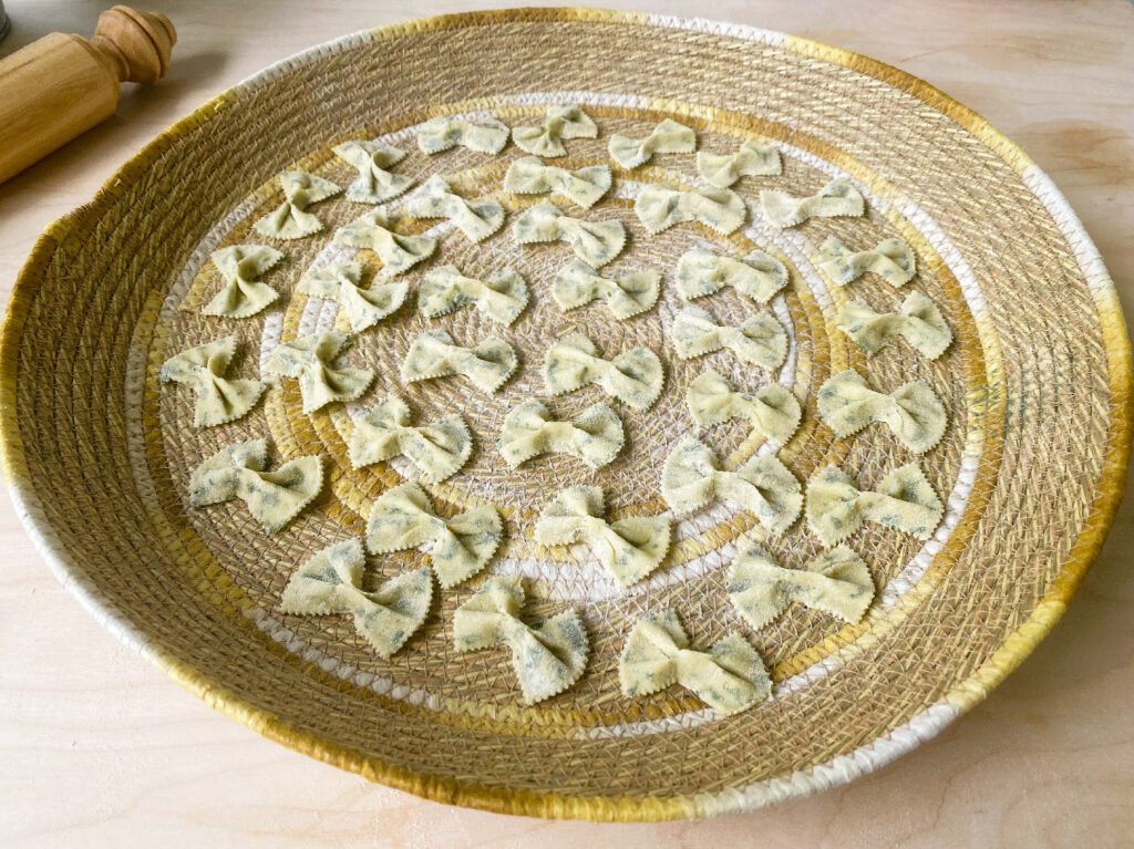 Farfalle basilico