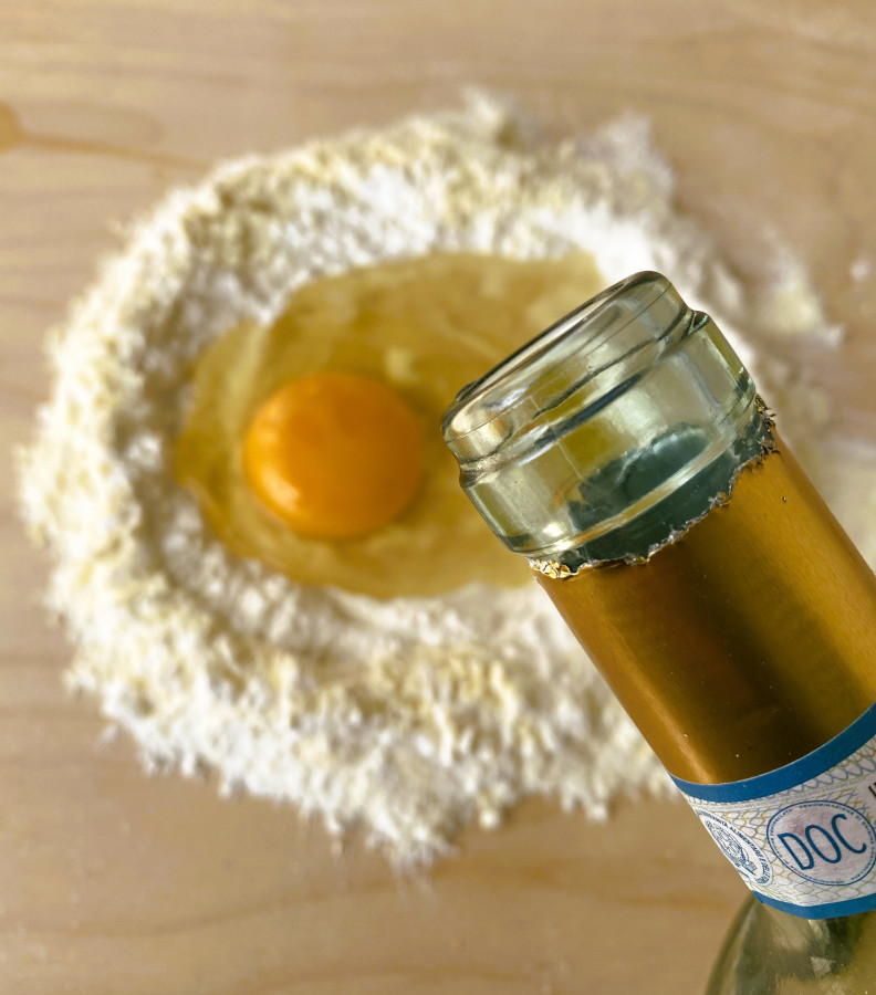 Triangoli mit Gorgonzola-Mascarponefüllung in Bärlauchbutter