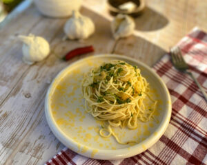 Handgemachte Spaghetti Aglio e Olio:
